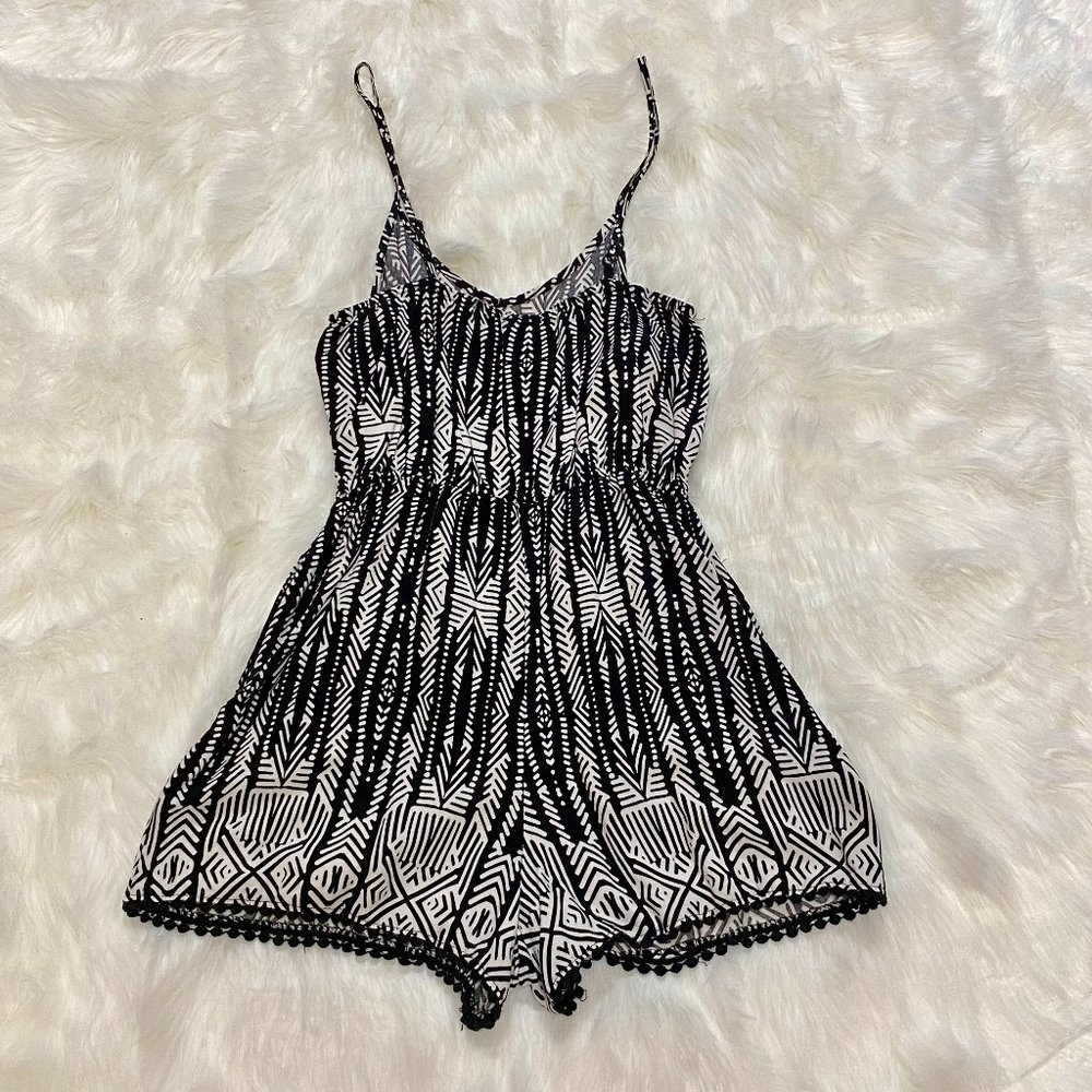 Black & White Aztec Print Romper With Pockets